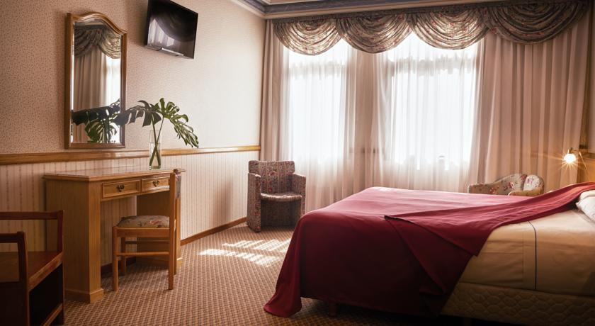 Hotel Gran Ailen 3*